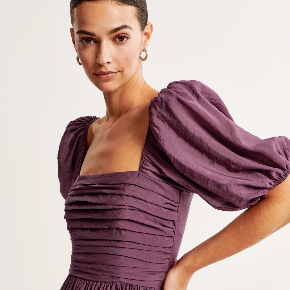 Abercrombie & Fitch Women's Purple and Burgundy Dress